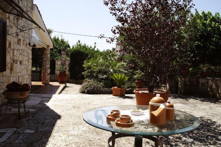 Casa Marisa Villa Vacanza Кастеллана-Гротте Экстерьер фото